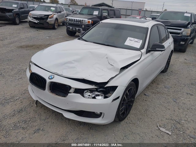 38074881 :رقم المزاد ، WBA3C1G57DNN93387 vin ، 2013 Bmw 328i مزاد بيع