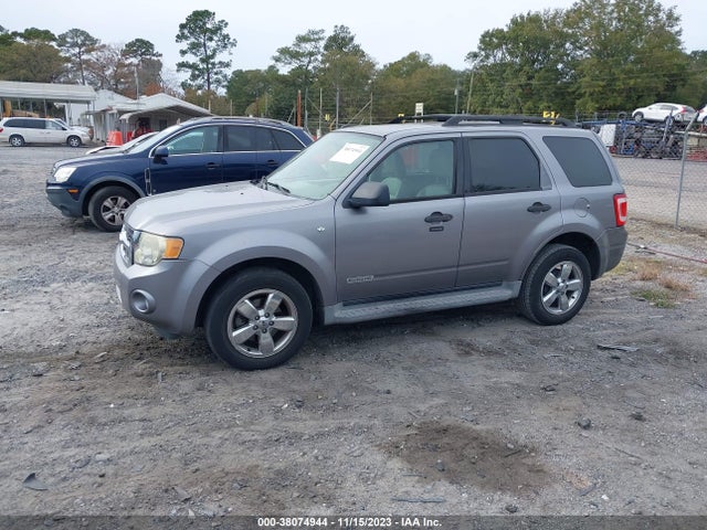 2008 FORD ESCAPE XLT VIN: 1FMCU03108KE49499