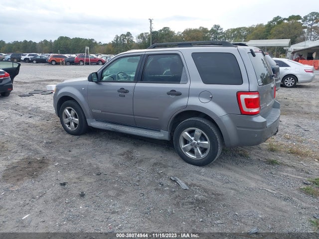 2008 FORD ESCAPE XLT VIN: 1FMCU03108KE49499