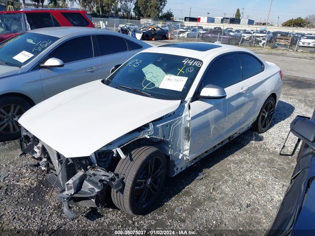 BMW M240i 2019 WBA2J5C52KVC07716 Image 2