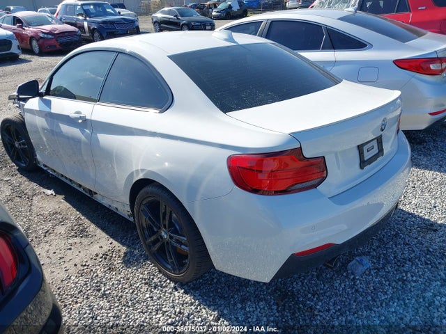 BMW M240i 2019 WBA2J5C52KVC07716 Image 3