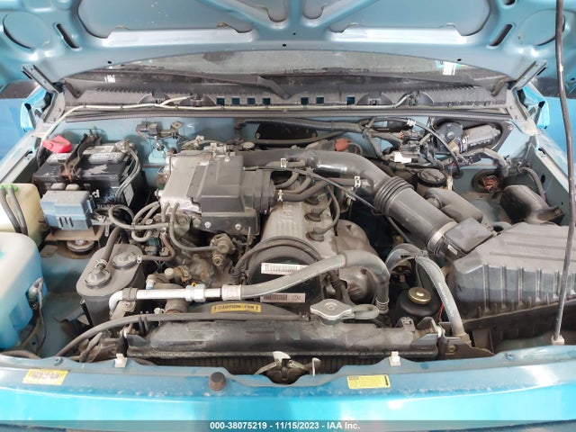 1997 GEO TRACKER SOFTTOP VIN: 2CNBJ1865V6904652