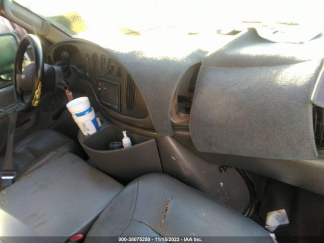 2003 FORD E-350 CUTAWAY 1FDWE35L33HA82551 Photo 4