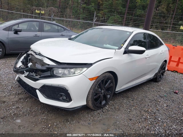 Honda Civic Sport 2018 SHHFK7H46JU215906 Image 2