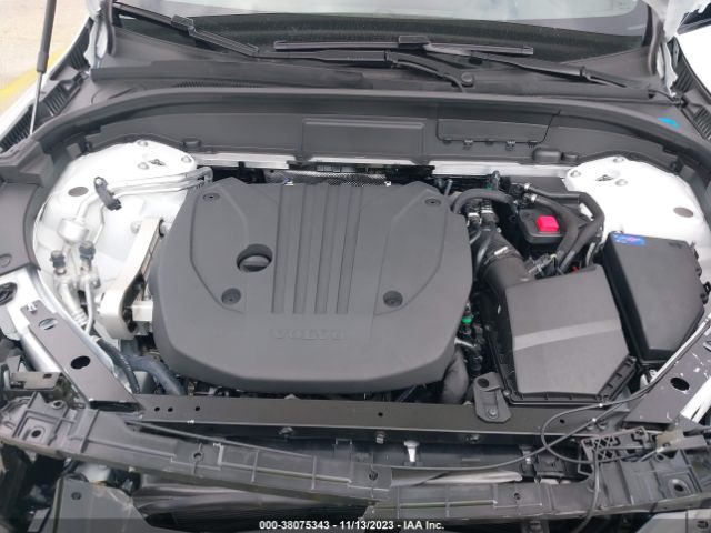2024 VOLVO XC60 YV4L12RLXR1800182 Photo 9