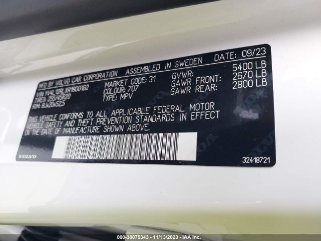 2024 VOLVO XC60 YV4L12RLXR1800182 Photo 8