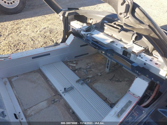 2011 TESLA ROADSTER 5YJRE1A14B1001191 Photo 4