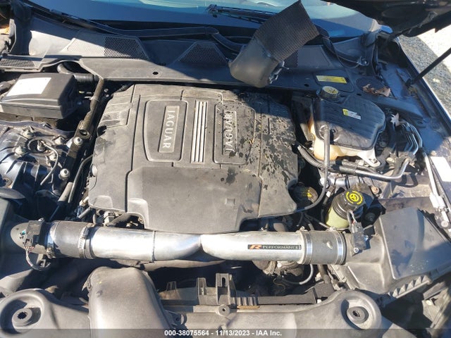 2011 JAGUAR XJ SAJWA1CB2BLV07592 Photo 9