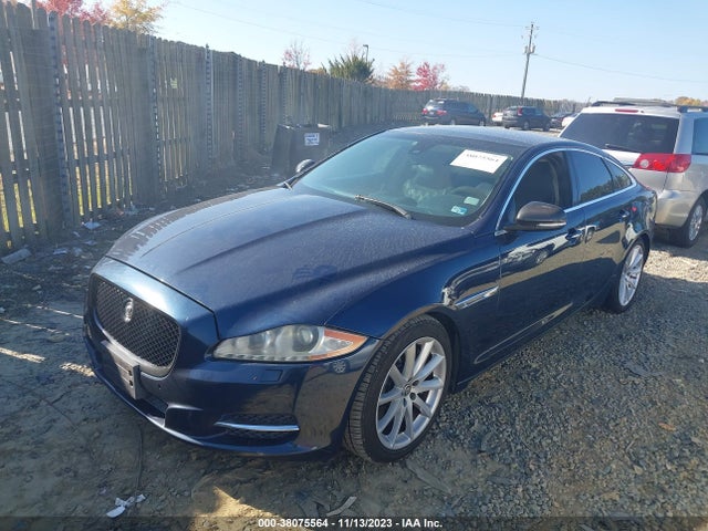 2011 JAGUAR XJ SAJWA1CB2BLV07592 Photo 1