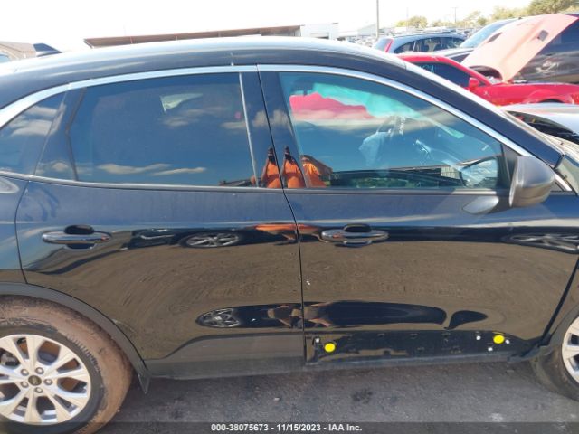 1FMCU9GN7PUA11275 Ford Escape Active