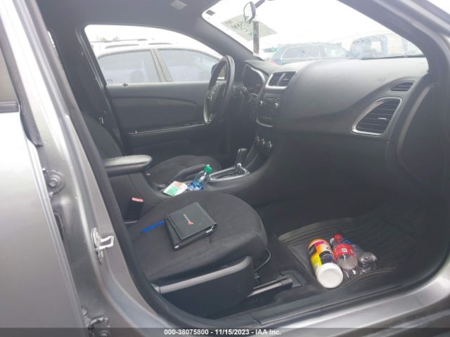 1C3CDZAB8EN224007 Dodge AVENGER SE