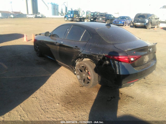 ZARFANBNXM7644346 Alfa Romeo Giulia Ti Awd