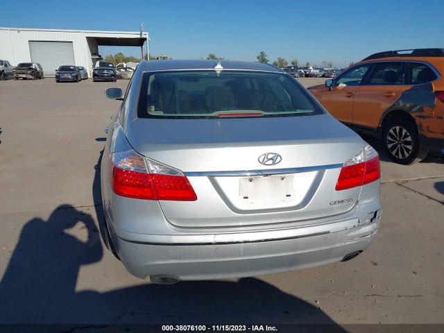 2011 HYUNDAI GENESIS 3.8 VIN: KMHGC4DE5BU121066