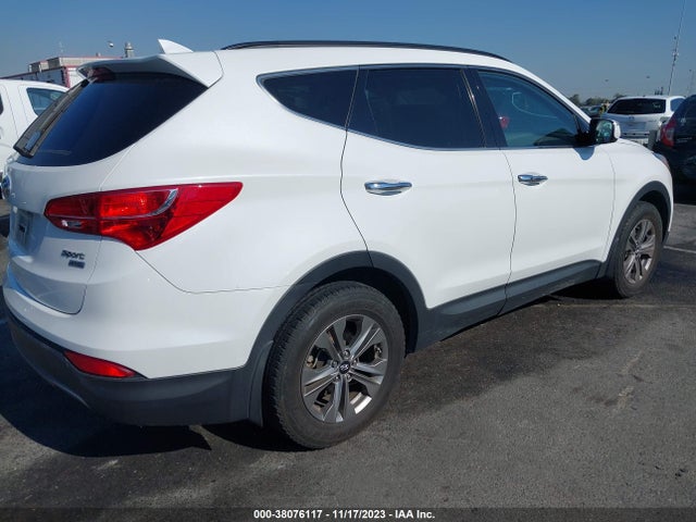 2016 HYUNDAI SANTA FE SPORT 2.4L VIN: 5XYZUDLB3GG354518