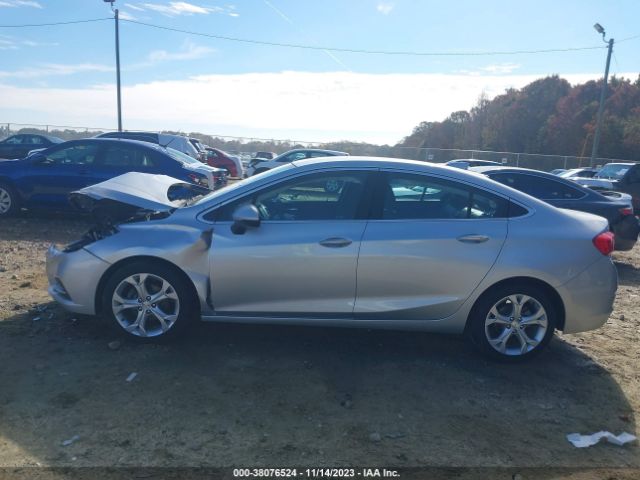 1G1BF5SM2H7230624 Chevrolet Cruze Premier Auto