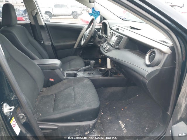 2018 TOYOTA RAV4 LE VIN: 2T3ZFREV0JW503247