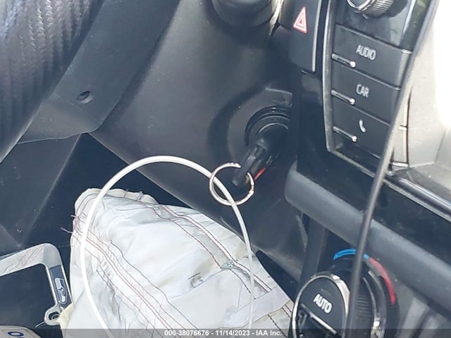 Toyota Corolla S Plus 2015 5YFBURHE9FP183060 Image 11