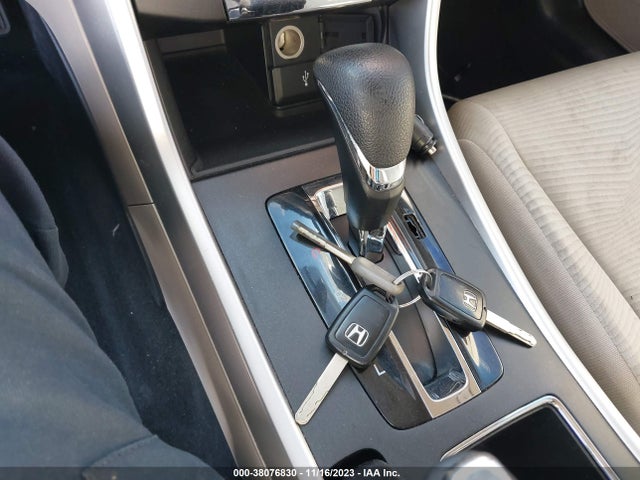 Honda ACCORD LX 2015 1HGCR2F38FA101131 Image 11