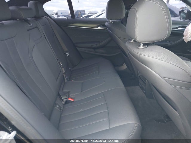BMW 540I 2023 WBA53BJ08PCL96918 Image 8