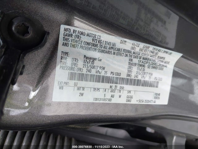 2014 FORD FOCUS TITANIUM VIN: 1FADP3J25EL202696