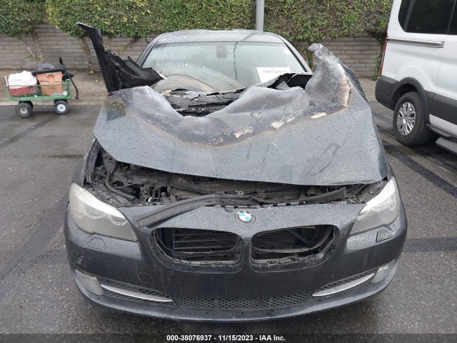 2011 BMW 528I VIN: WBAFR1C57BDS35422