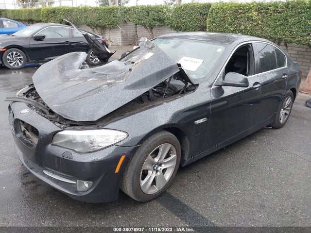 2011 BMW 528I VIN: WBAFR1C57BDS35422