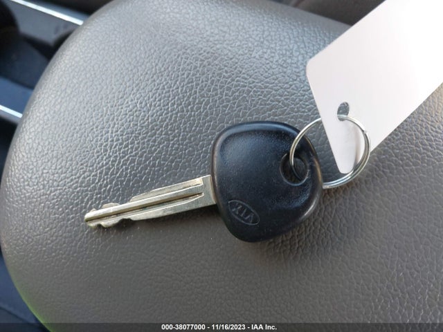 2015 KIA FORTE LX VIN: KNAFK4A68F5311604