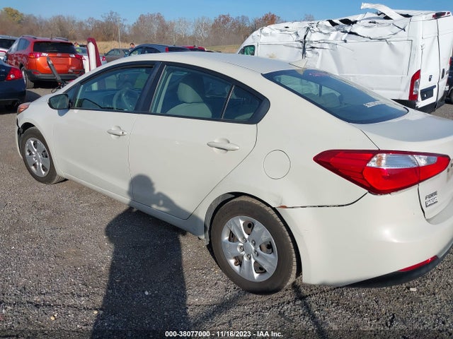 2015 KIA FORTE LX VIN: KNAFK4A68F5311604