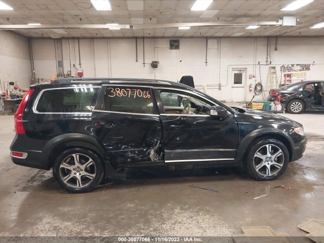 2012 VOLVO XC70 T6/T6 PLATINUM/T6 PREMIER PLUS VIN: YV4902BZXC1141524