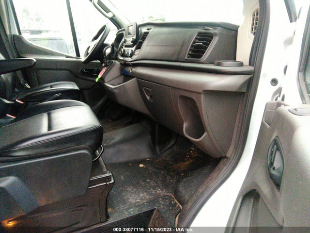 Ford Transit-250 Cargo Van 2020 1FTBR1C8XLKB20144 Image 5