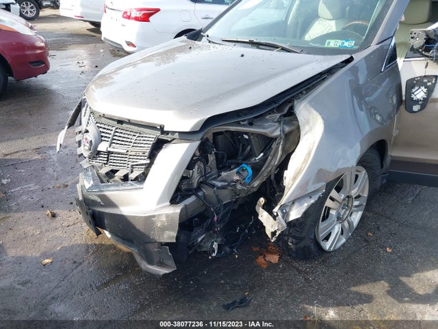 2011 CADILLAC SRX LUXURY COLLECTION VIN: 3GYFNDEY8BS614379