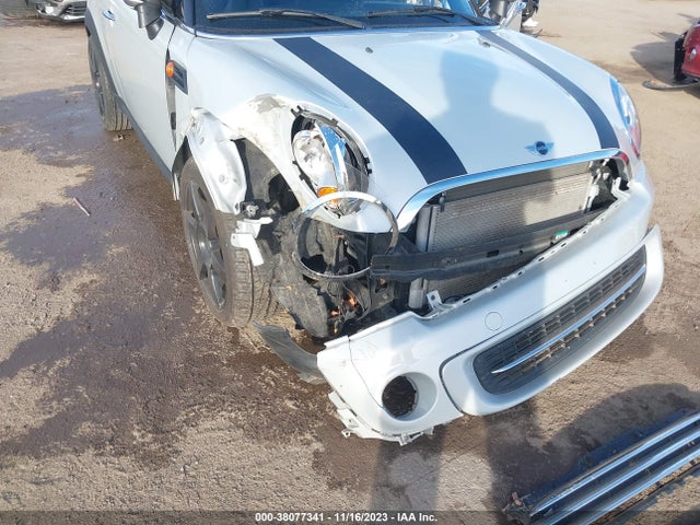 2015 MINI CONVERTIBLE WMWZN3C52FT862691 Photo 5
