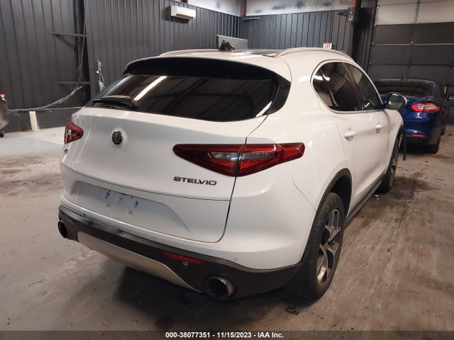 ZASPAKBN5K7C50061 Alfa Romeo Stelvio Ti Awd