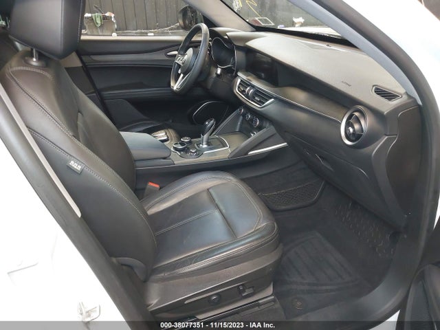 ZASPAKBN5K7C50061 Alfa Romeo Stelvio Ti Awd