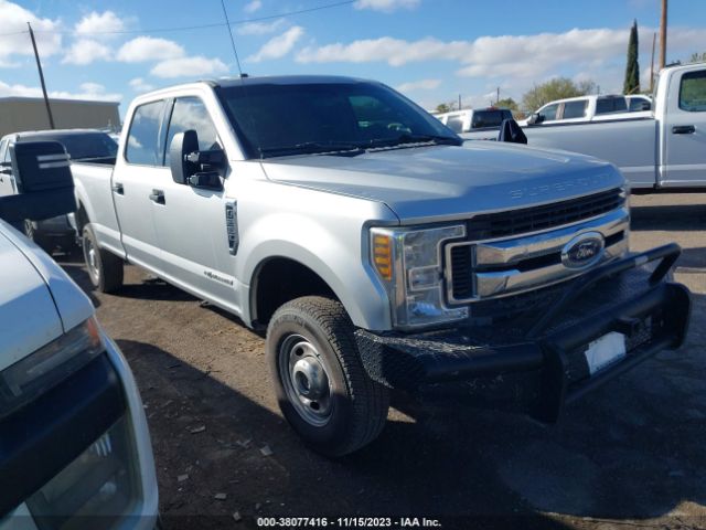 1FT7W2BT5KEC22829 Ford F-250 Xlt