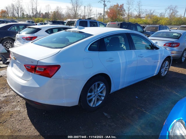 Chevrolet MALIBU LT 2018 1G1ZD5ST0JF249423 Image 4