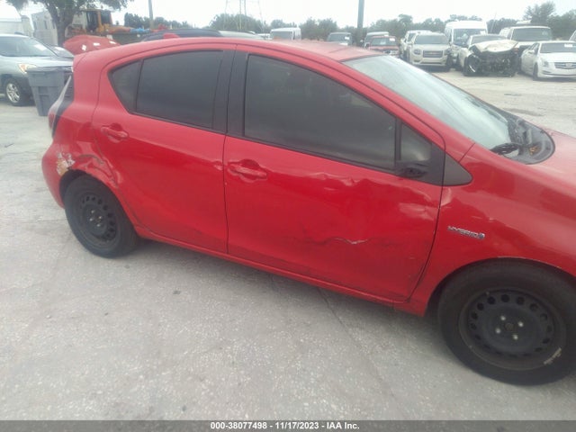 Toyota Prius C Four/one/three/two 2015 JTDKDTB31F1579671 Image 6