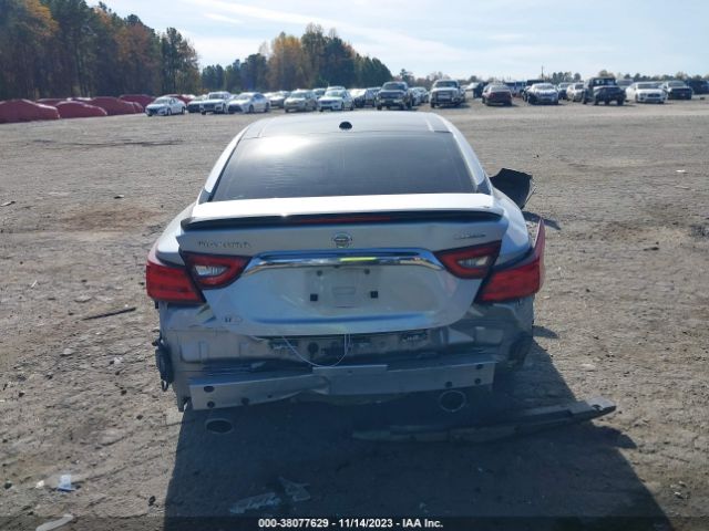 1N4AA6AP8GC447514 Nissan Maxima 3.5 Platinum