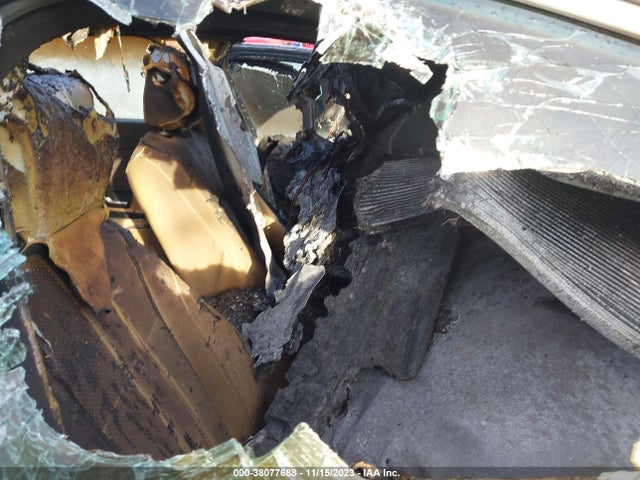 2013 JAGUAR XJ SAJWJ2GD2D8V45010 Photo 4