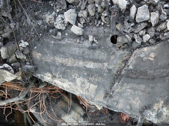 2013 JAGUAR XJ SAJWJ2GD2D8V45010 Photo 8