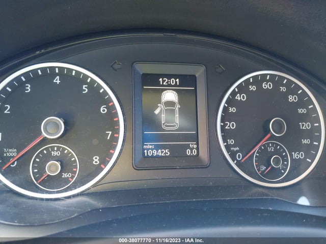 2012 VOLKSWAGEN TIGUAN S VIN: WVGAV7AX3CW004664