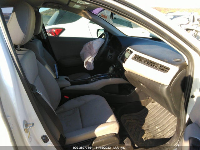 Honda HR-V LX 2016 3CZRU5H38GM730537 Image 5