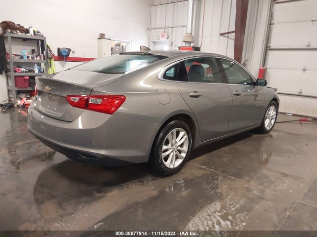 Chevrolet MALIBU LT 2018 1G1ZD5ST3JF154094 Image 4