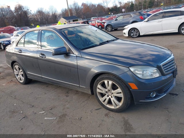 2010 MERCEDES-BENZ C 300 LUXURY 4MATIC VIN: WDDGF8BB0AF418735