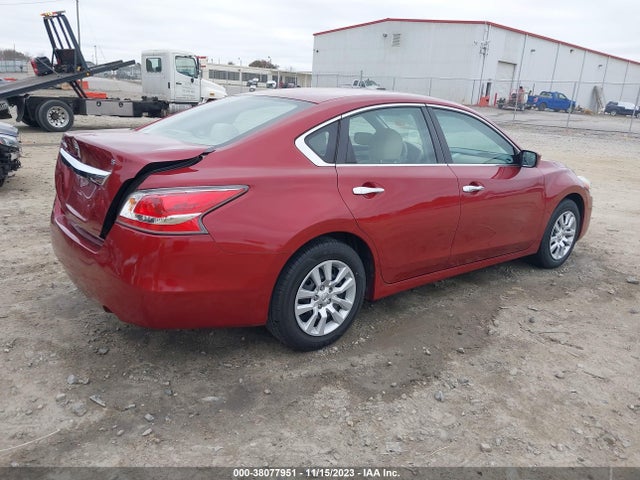 Nissan Altima 2.5 S 2015 1N4AL3AP8FC179930 Image 4
