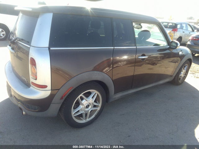 2010 MINI COOPER S CLUBMAN WMWMM3C51ATZ33577 Photo 3