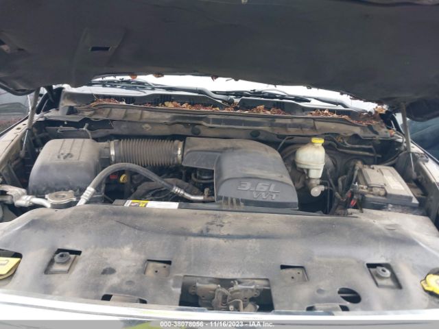 1C6RR6GG3FS552857 RAM 1500 Slt