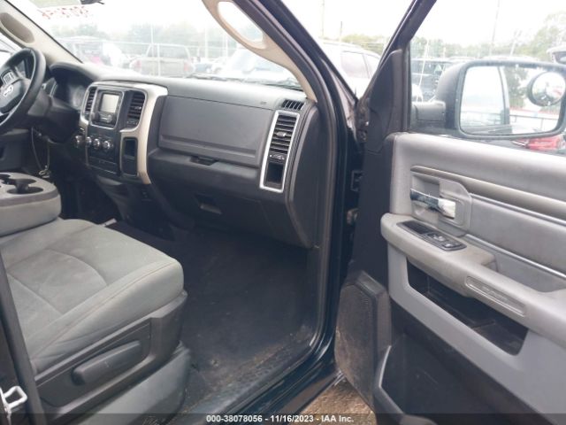 1C6RR6GG3FS552857 RAM 1500 Slt