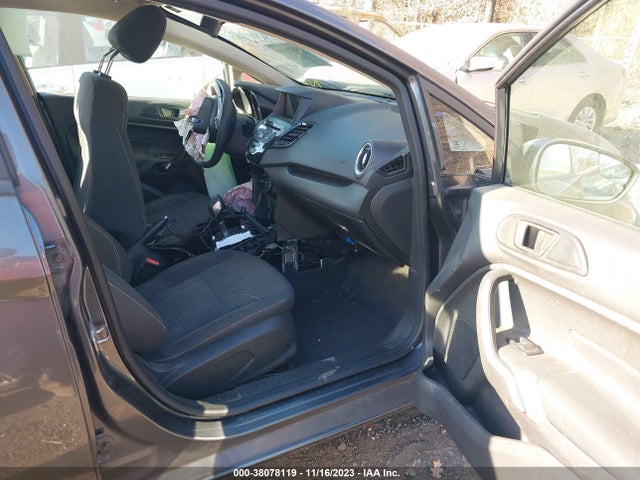 Ford FIESTA SE 2019 3FADP4BJ1KM138503 Image 5