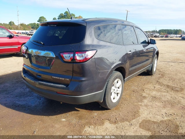 Chevrolet Traverse Ls 2015 1GNKRFKD9FJ219129 Image 4
